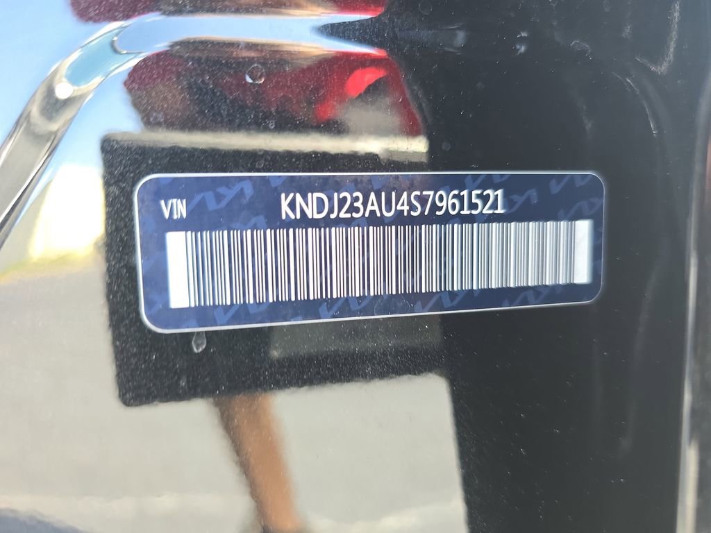 Used 2025 Kia Soul LX w/ LX Technology Package image 36