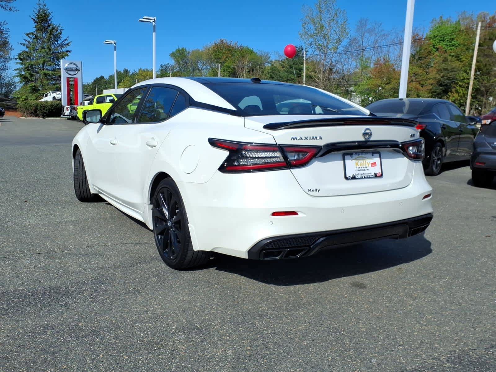 Certified 2021 Nissan Maxima SR w/ Sport Mat Group FWD image 7