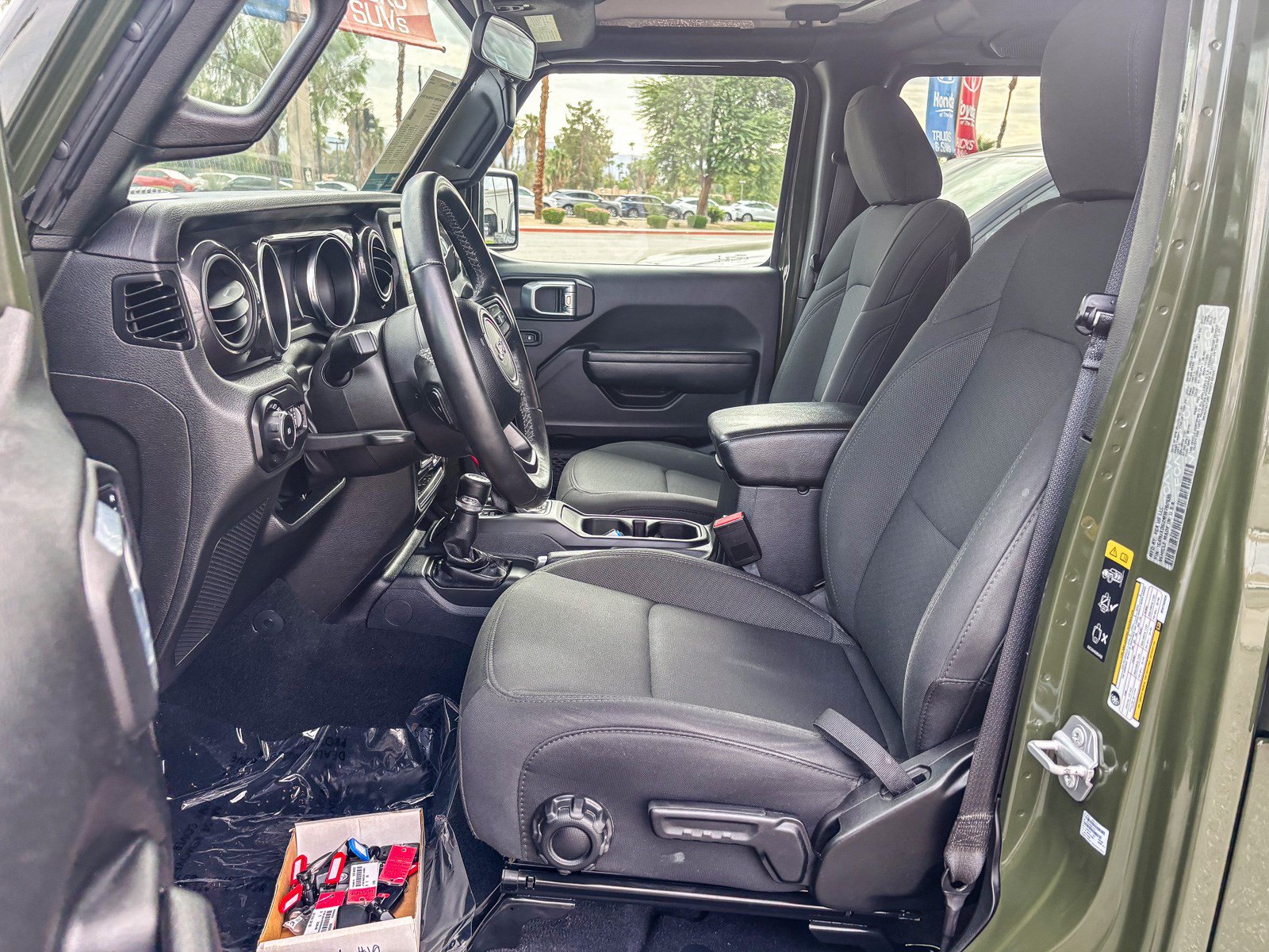 Used 2021 Jeep Wrangler Unlimited Sport AWD/4WD image 20