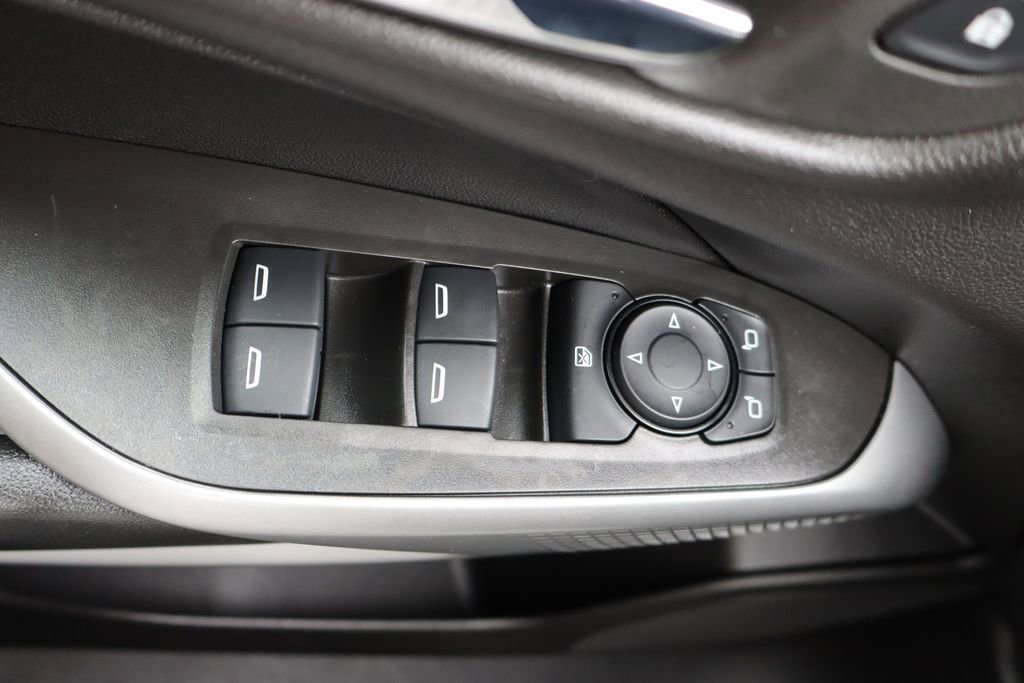 Used 2024 Chevrolet Trax RS image 22