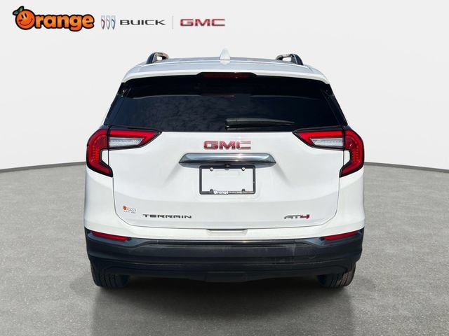 Used 2023 GMC Terrain AT4 AWD/4WD image 4