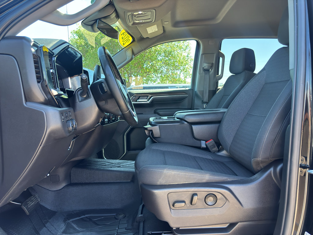 Certified 2024 Chevrolet Silverado 1500 RST AWD/4WD image 12