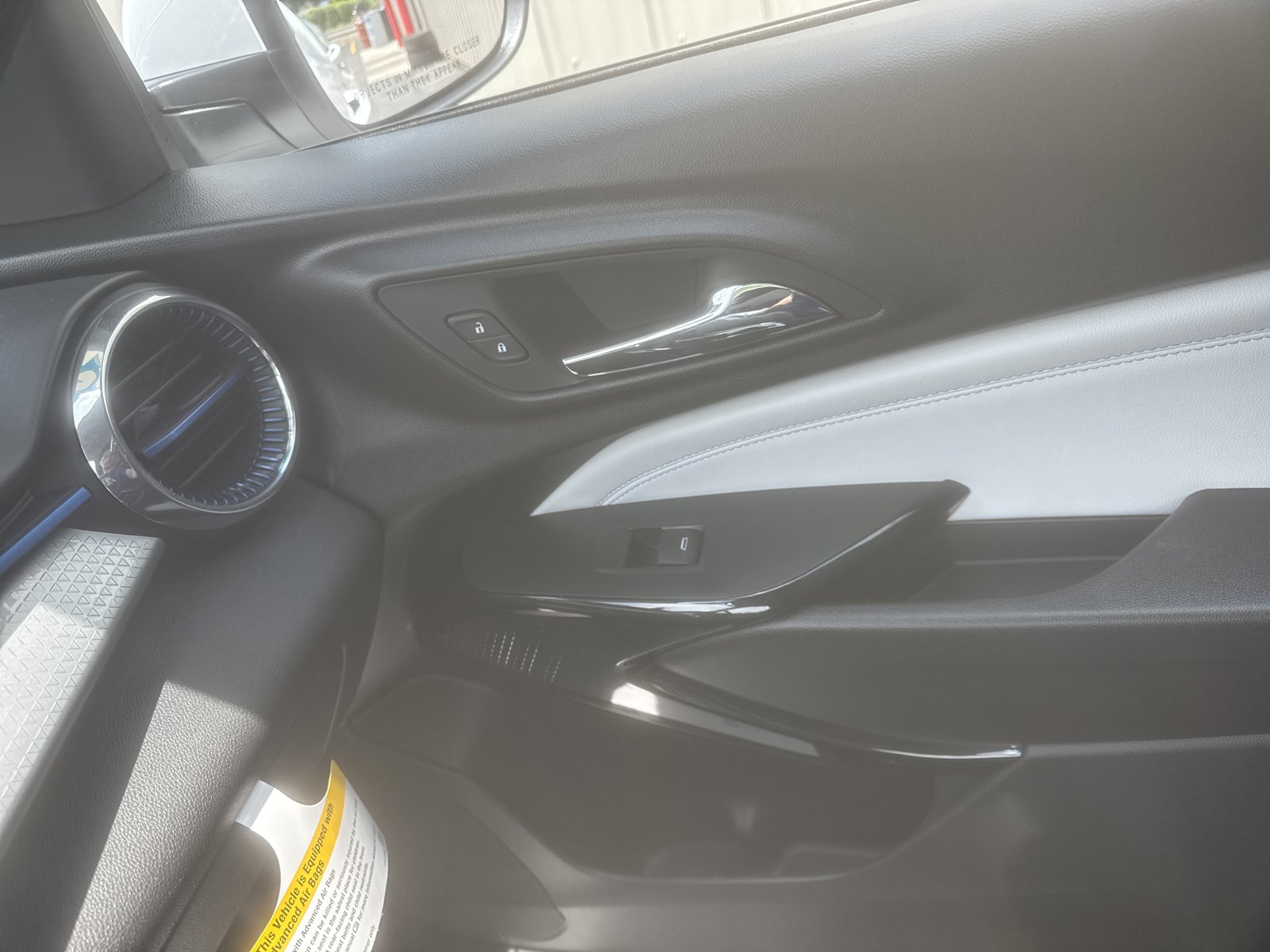 New 2026 Chevrolet Trax LT w/ LT Convenience Package FWD image 14