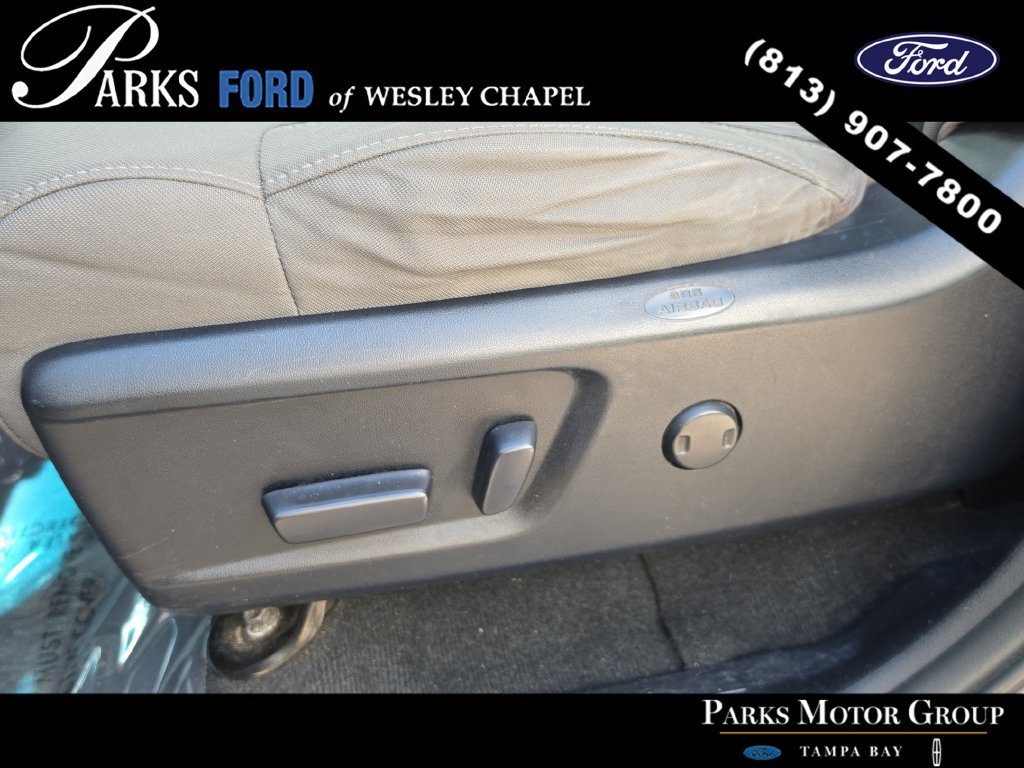 Used 2014 Toyota Tundra SR5 w/ SR5 Upgrade Package RWD image 19