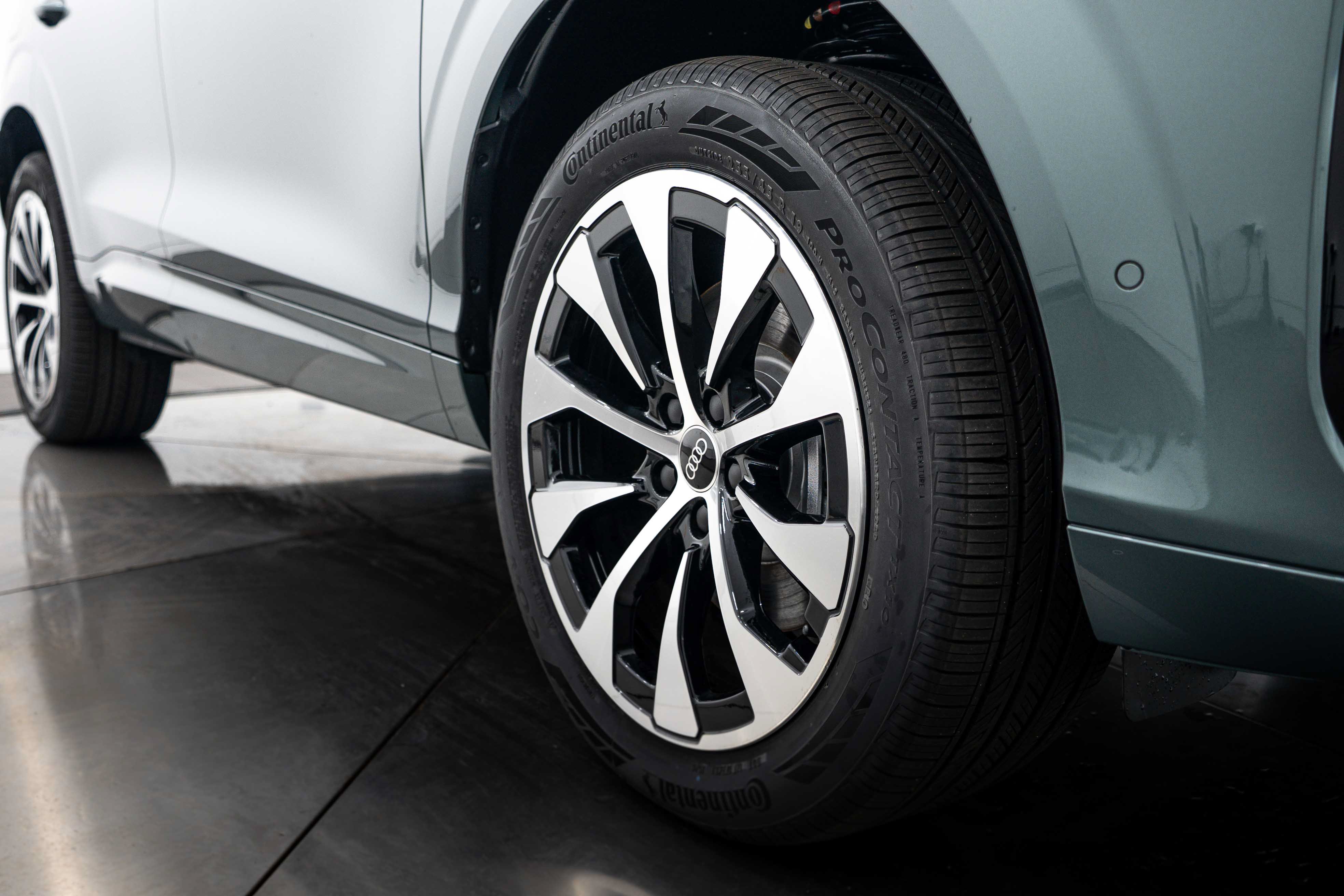 New 2026 Audi Q3 quattro 2.0T AWD/4WD image 21
