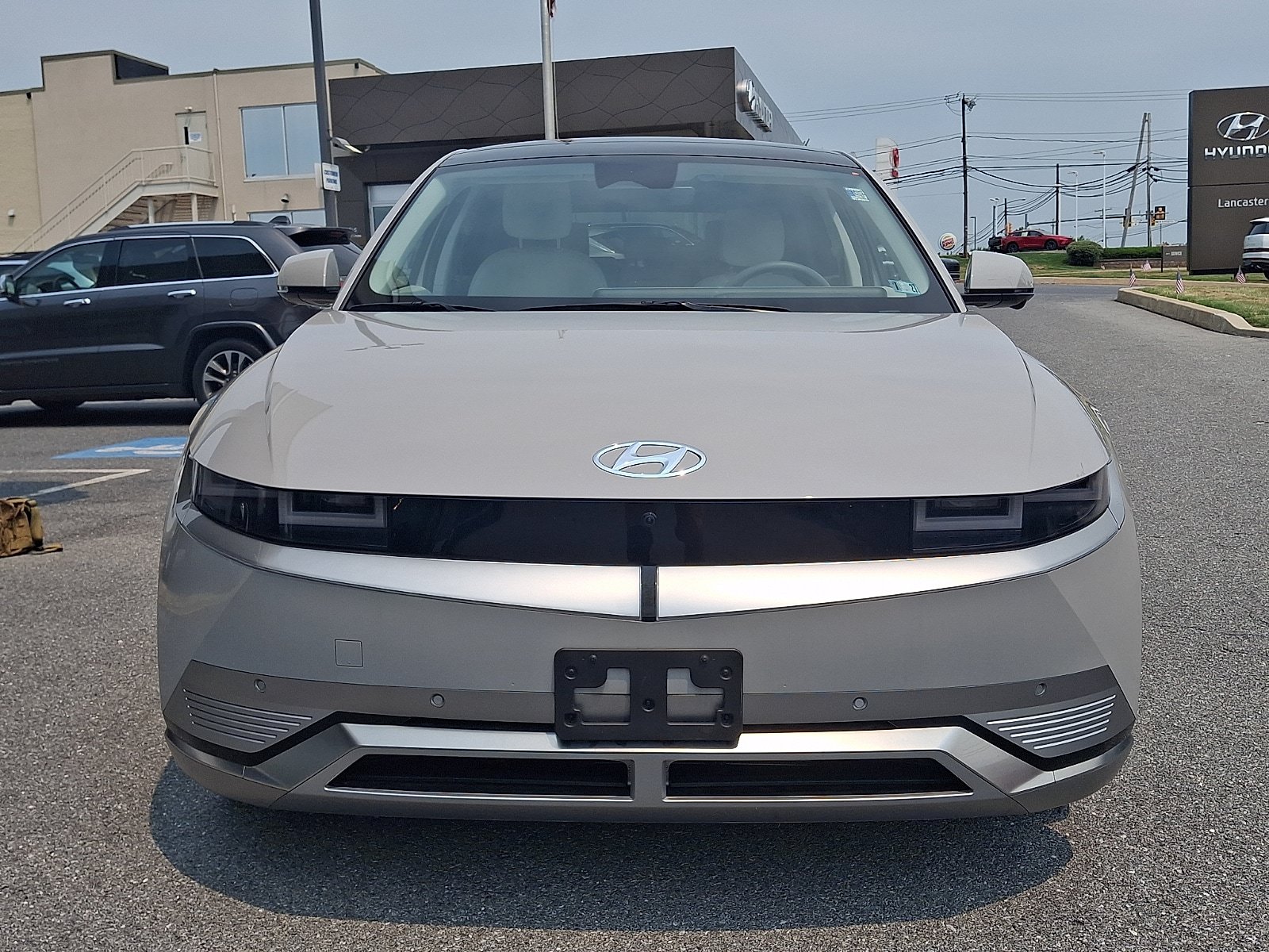 Certified 2023 Hyundai Ioniq 5 Limited AWD/4WD image 2