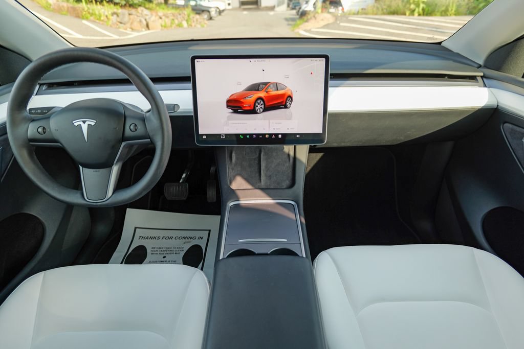 Used 2023 Tesla Model Y Long Range AWD/4WD image 40