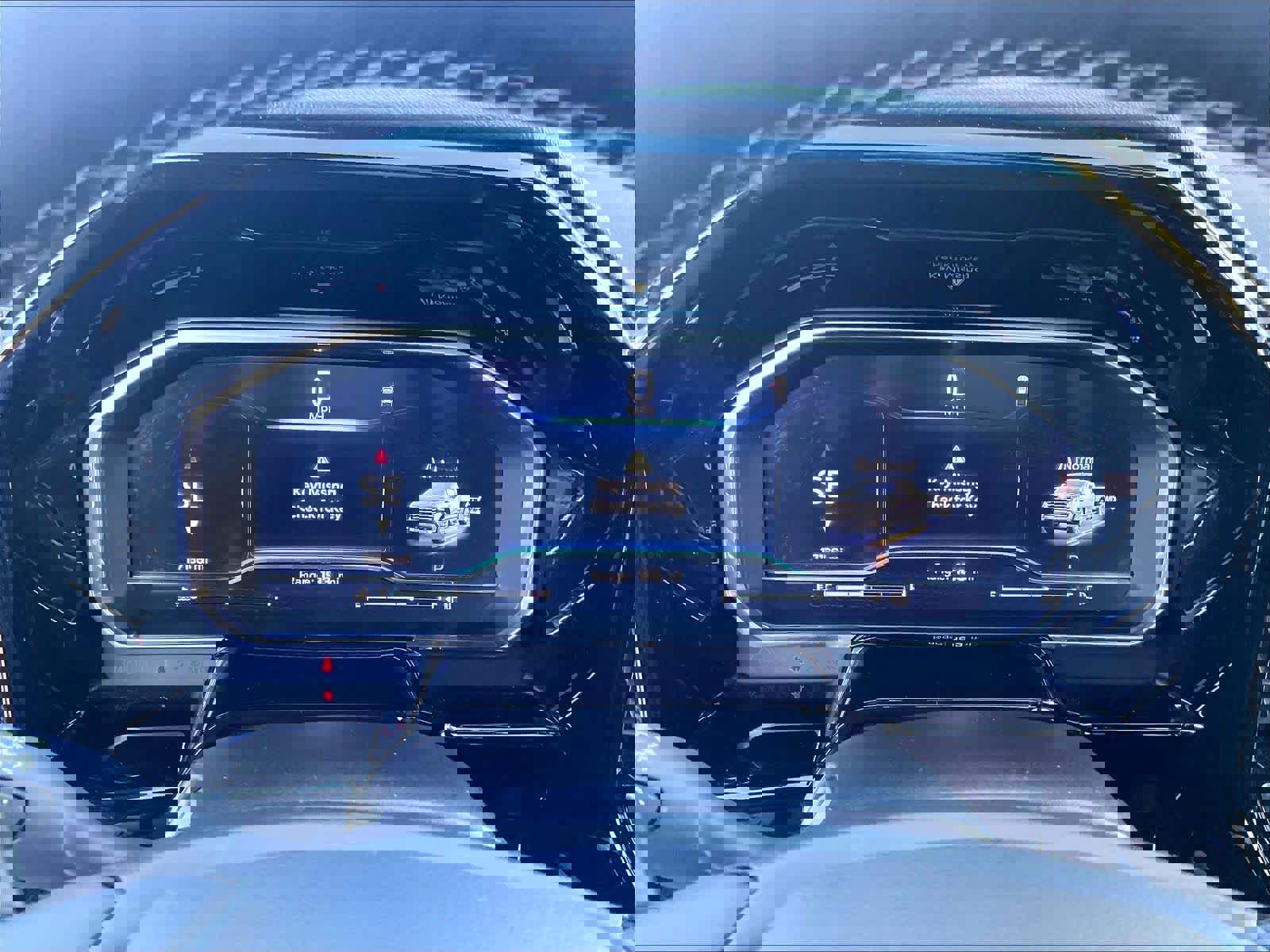 Used 2024 Chevrolet Silverado 1500 High Country w/ Midnight Edition image 22