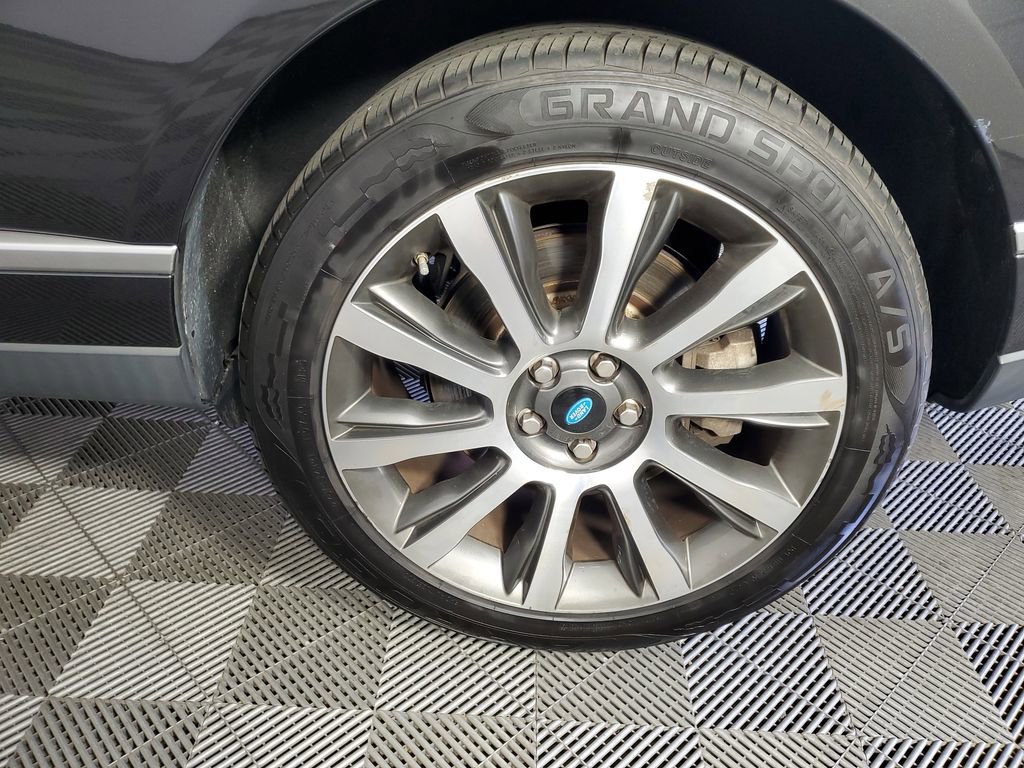 Used 2014 Land Rover Range Rover Long Wheelbase Autobiography image 33