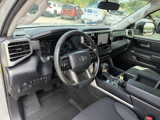 Used 2022 Toyota Tundra SR5 w/ Convenience Package RWD image 11
