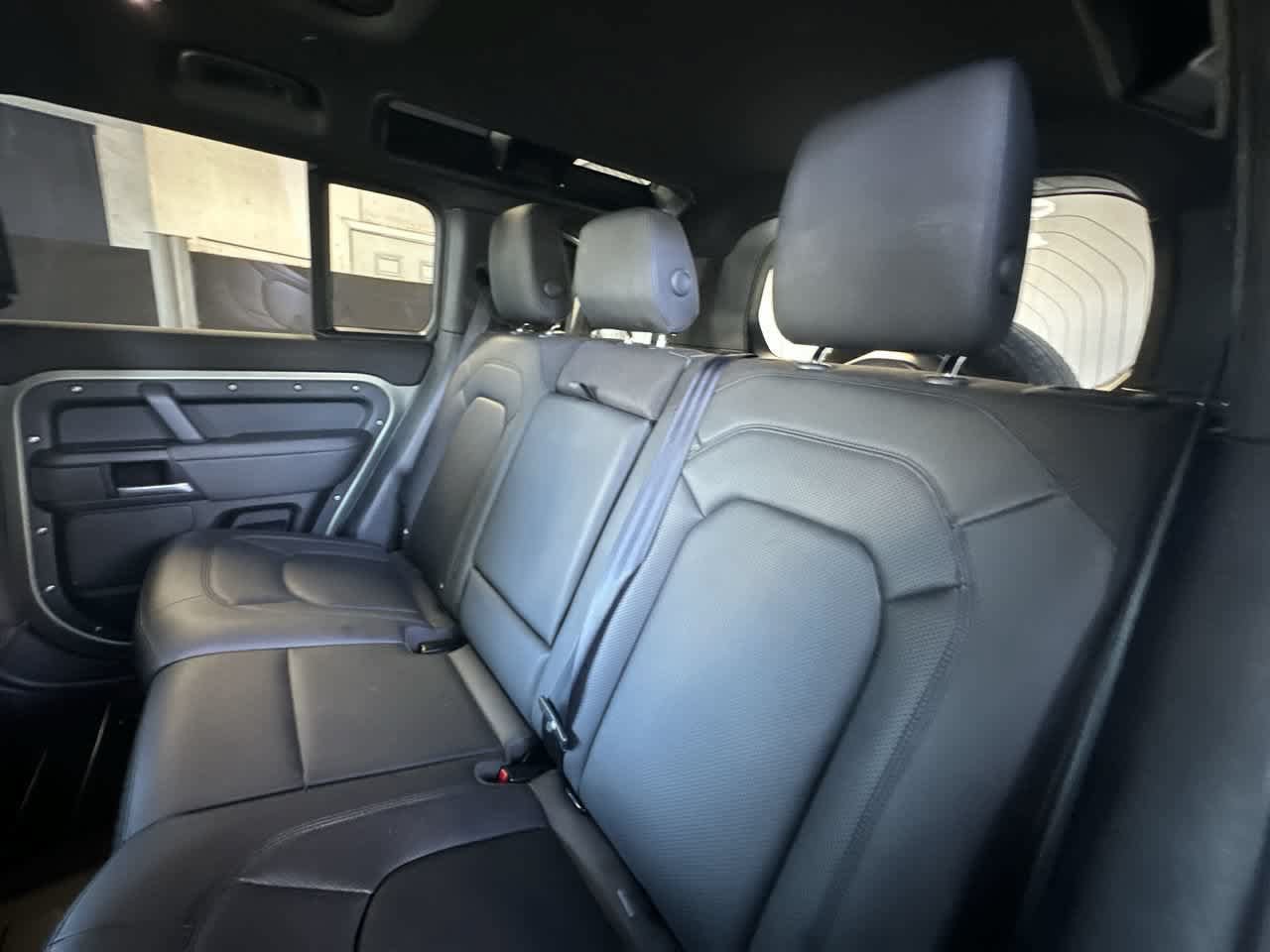 Used 2025 Land Rover Defender 110 S AWD/4WD image 22