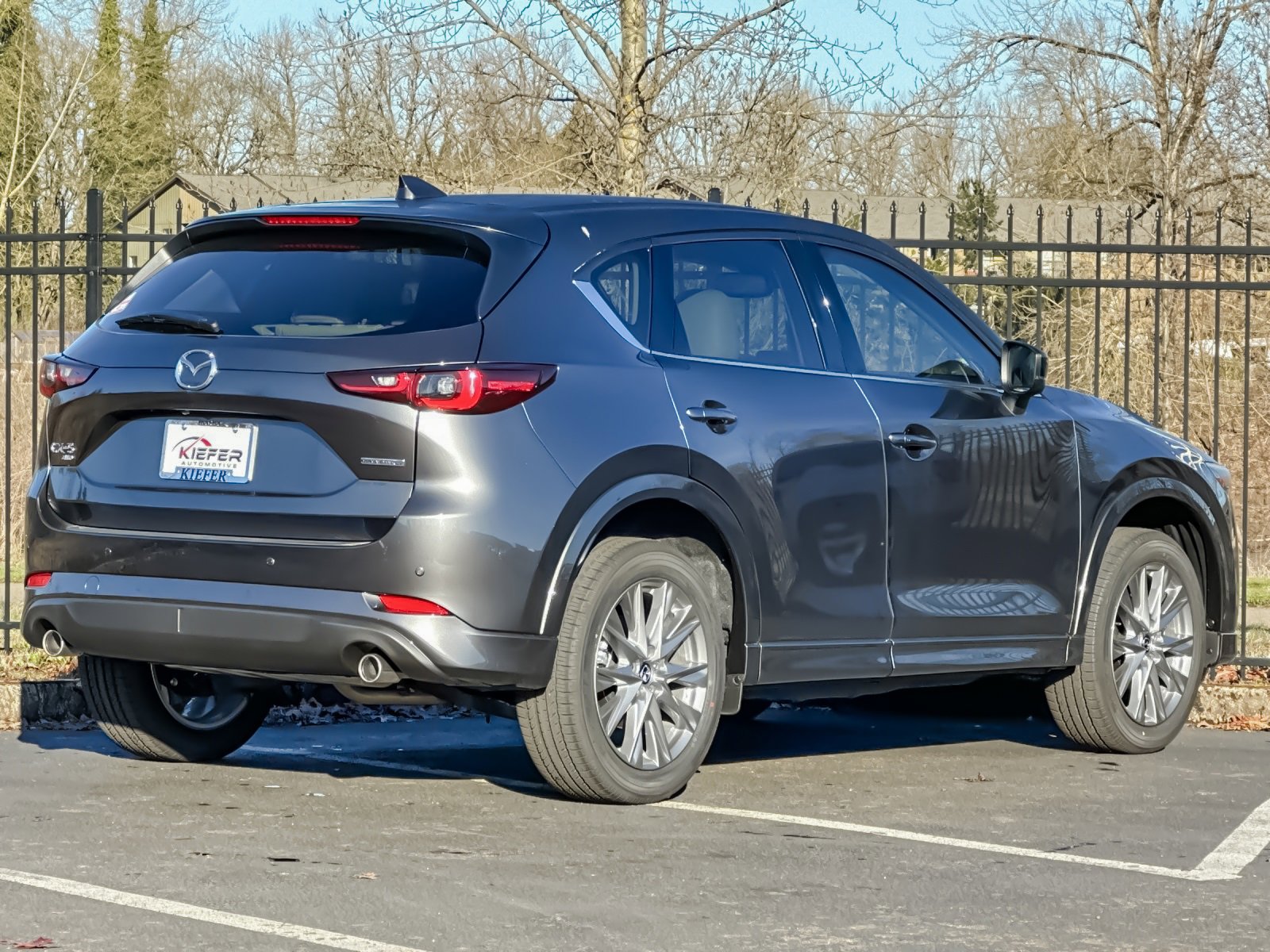 New 2025 MAZDA CX-5 AWD 2.5 S w/ Premium Plus Pkg image 4
