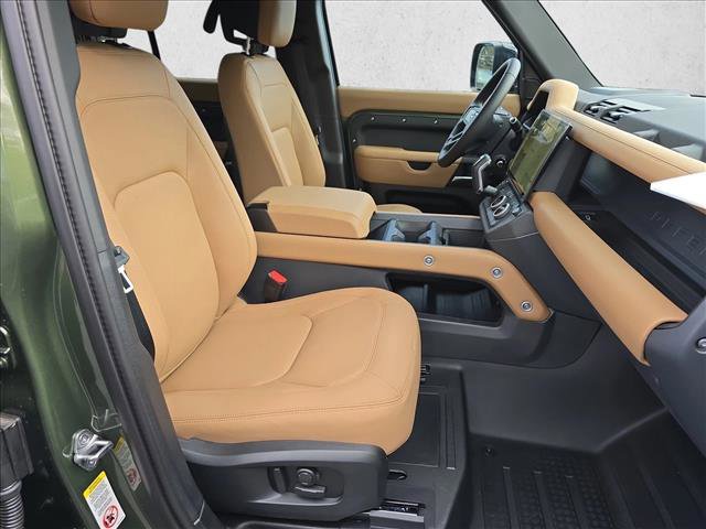 New 2026 Land Rover Defender 110 X-Dynamic SE image 10