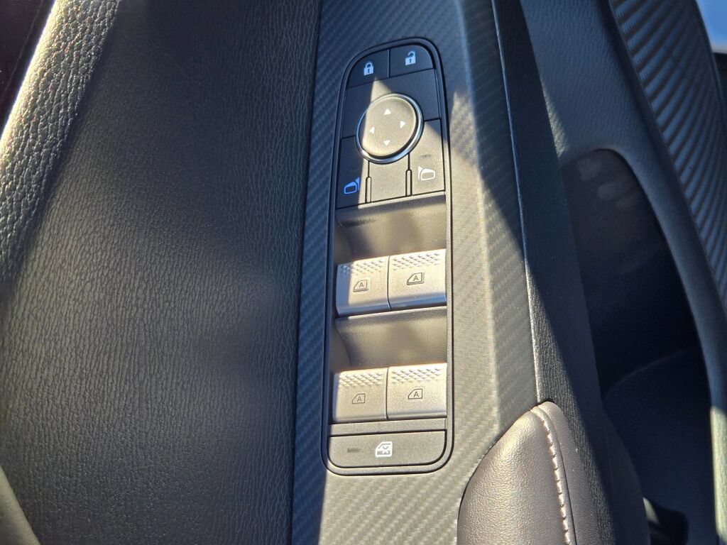New 2026 Mitsubishi Outlander LE AWD/4WD image 19