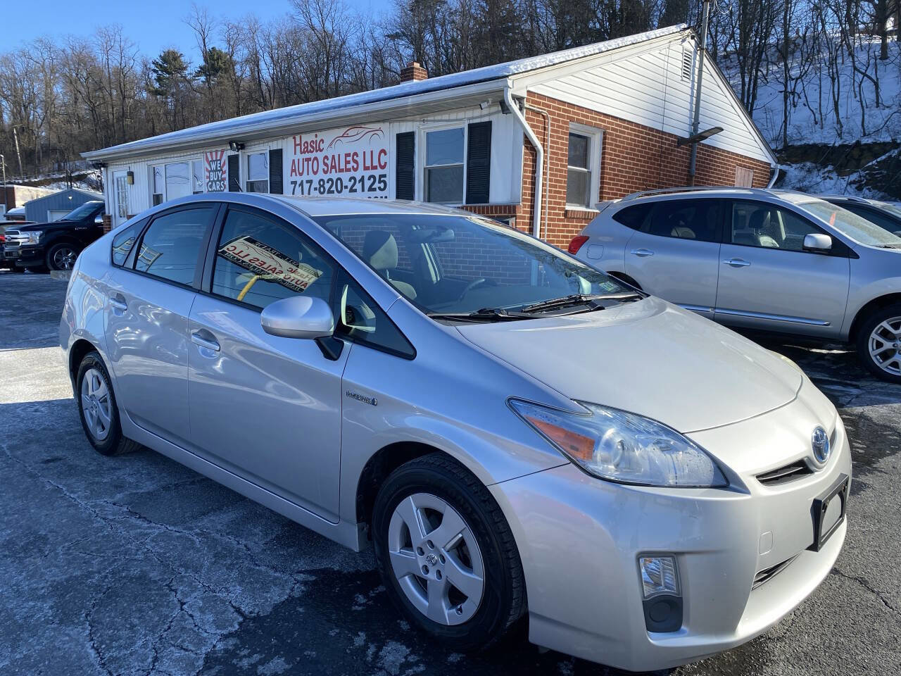 Used 2011 Toyota Prius Two image 1
