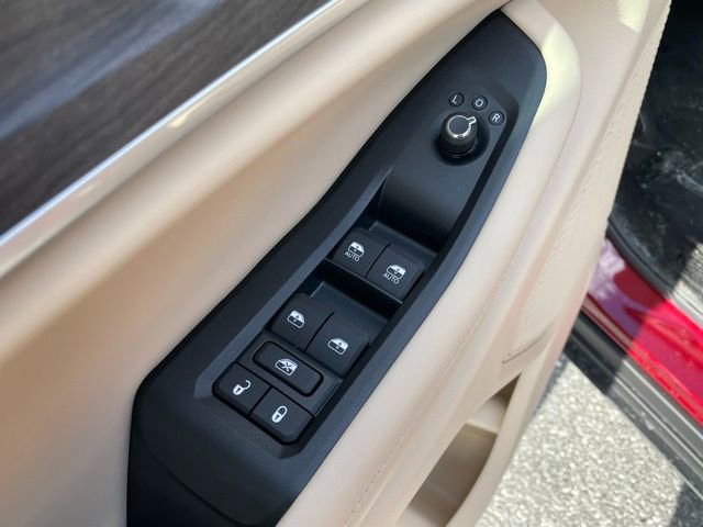 New 2025 Jeep Grand Cherokee Limited image 13