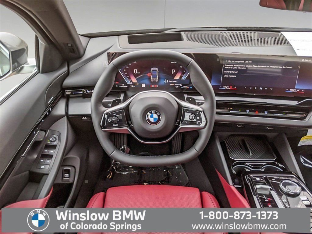Used 2024 BMW 530i xDrive 530i xDrive w/ Premium Package image 20
