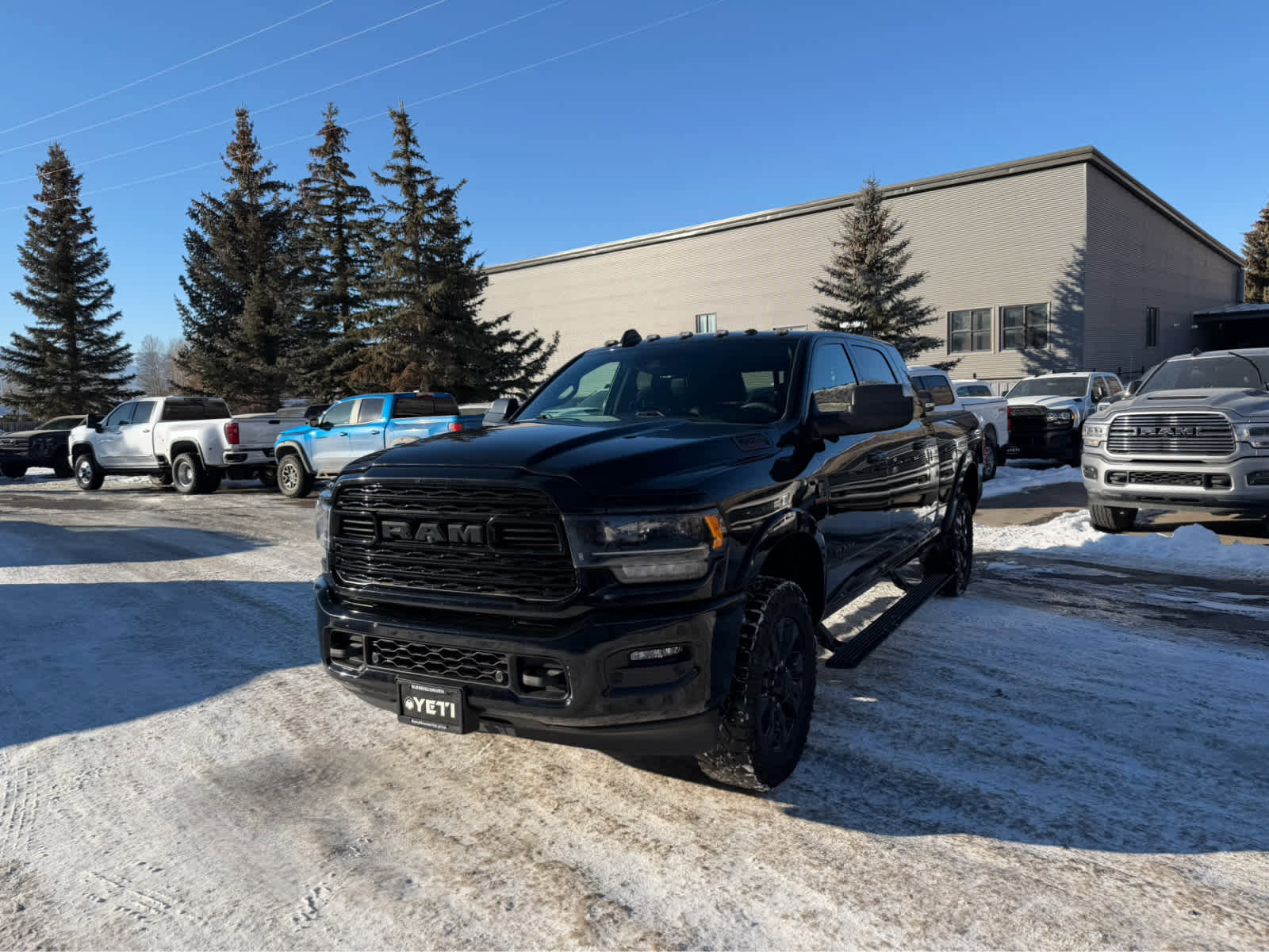 Used 2020 RAM 3500 Limited image 2