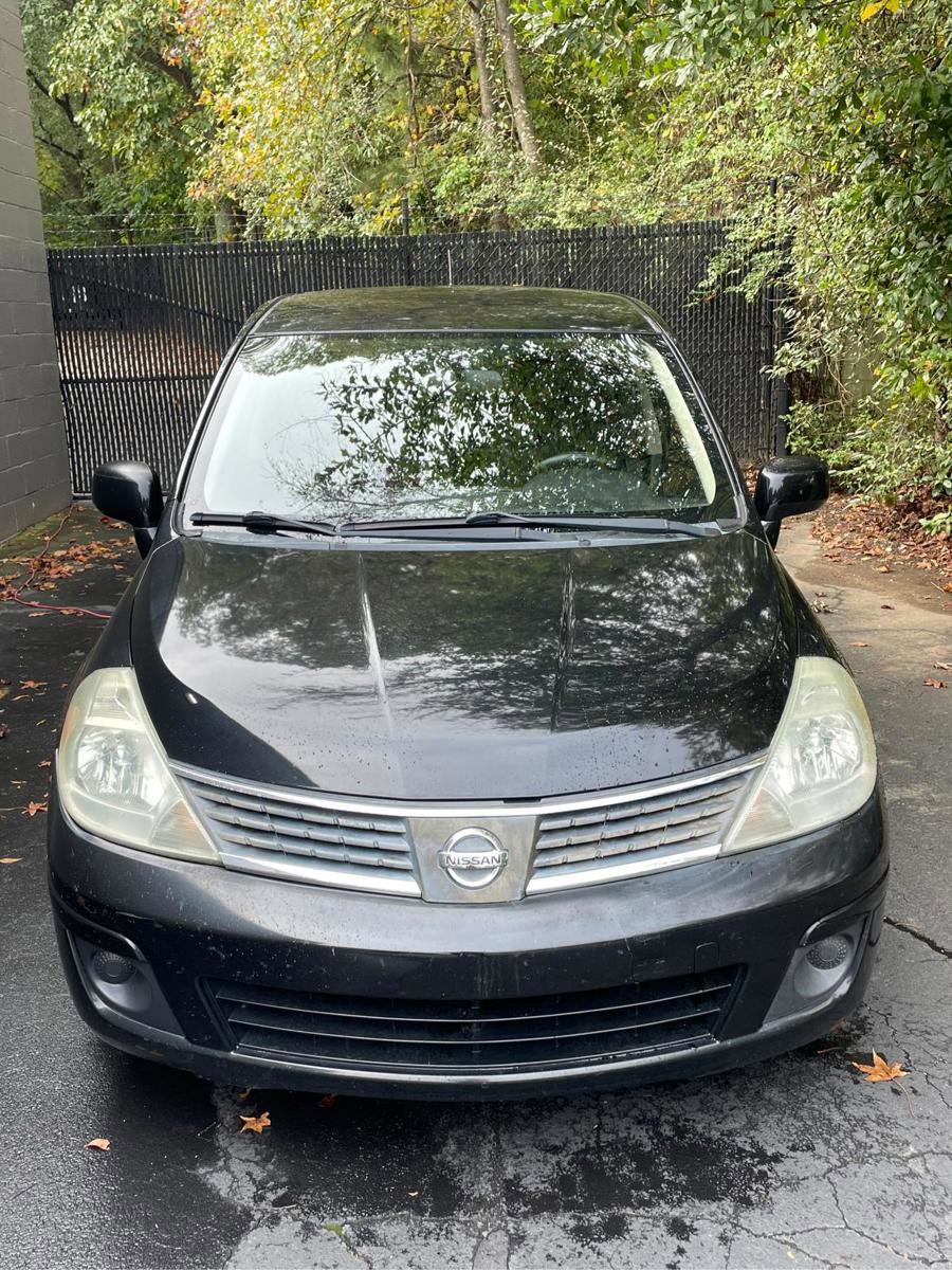 Used 2009 Nissan Versa 1.8 S w/ PWR Pkg image 3