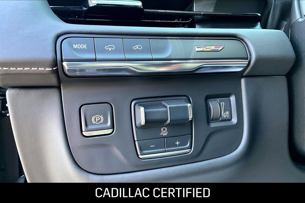Certified 2023 Cadillac Escalade V AWD/4WD image 33
