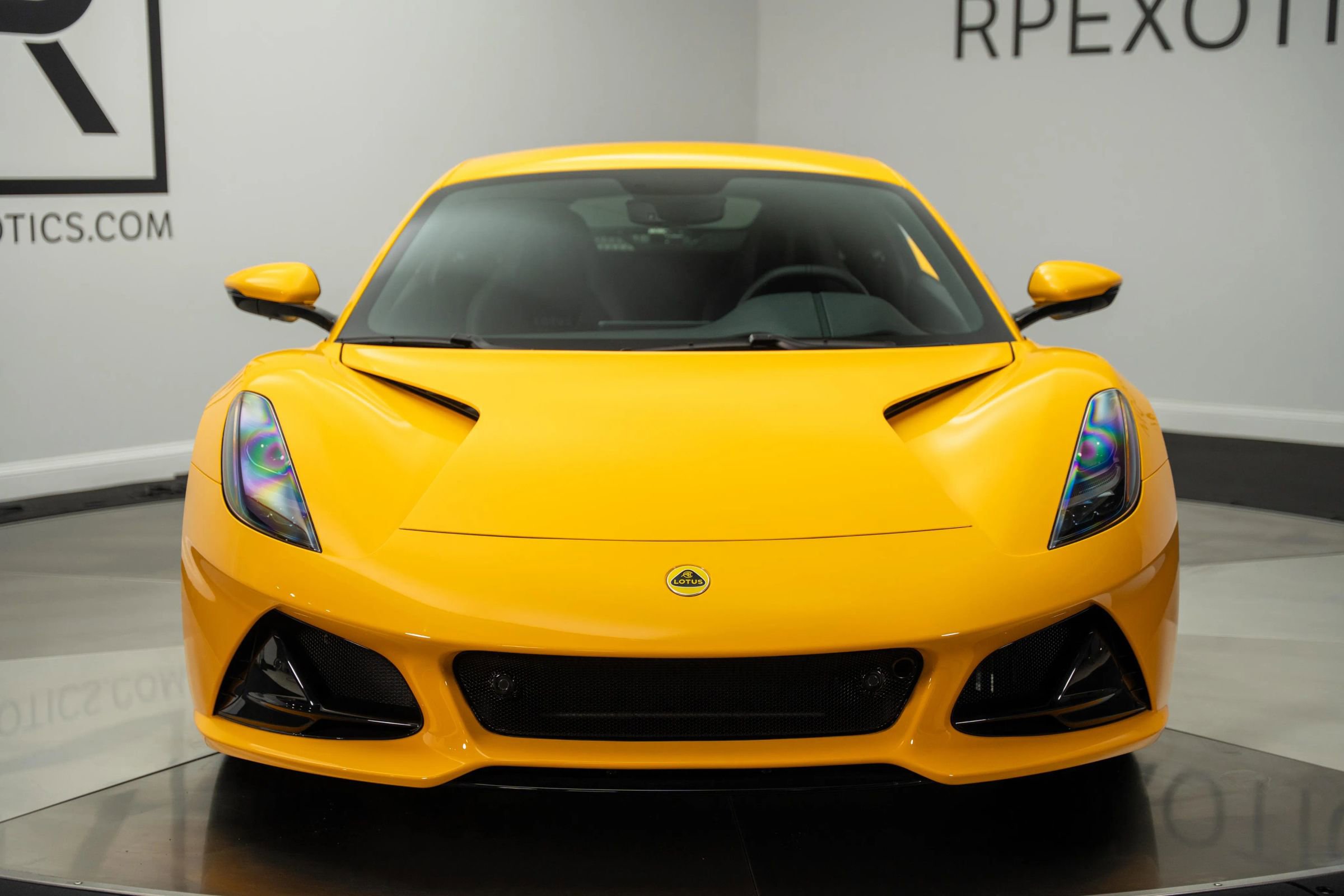 Used 2024 Lotus Emira First Edition image 12