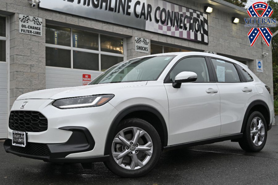 Used 2024 Honda HR-V LX image 1