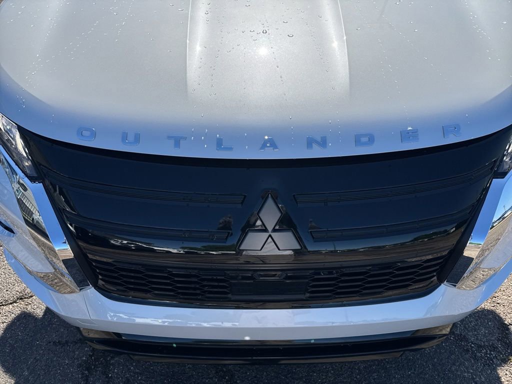New 2026 Mitsubishi Outlander LE FWD image 49