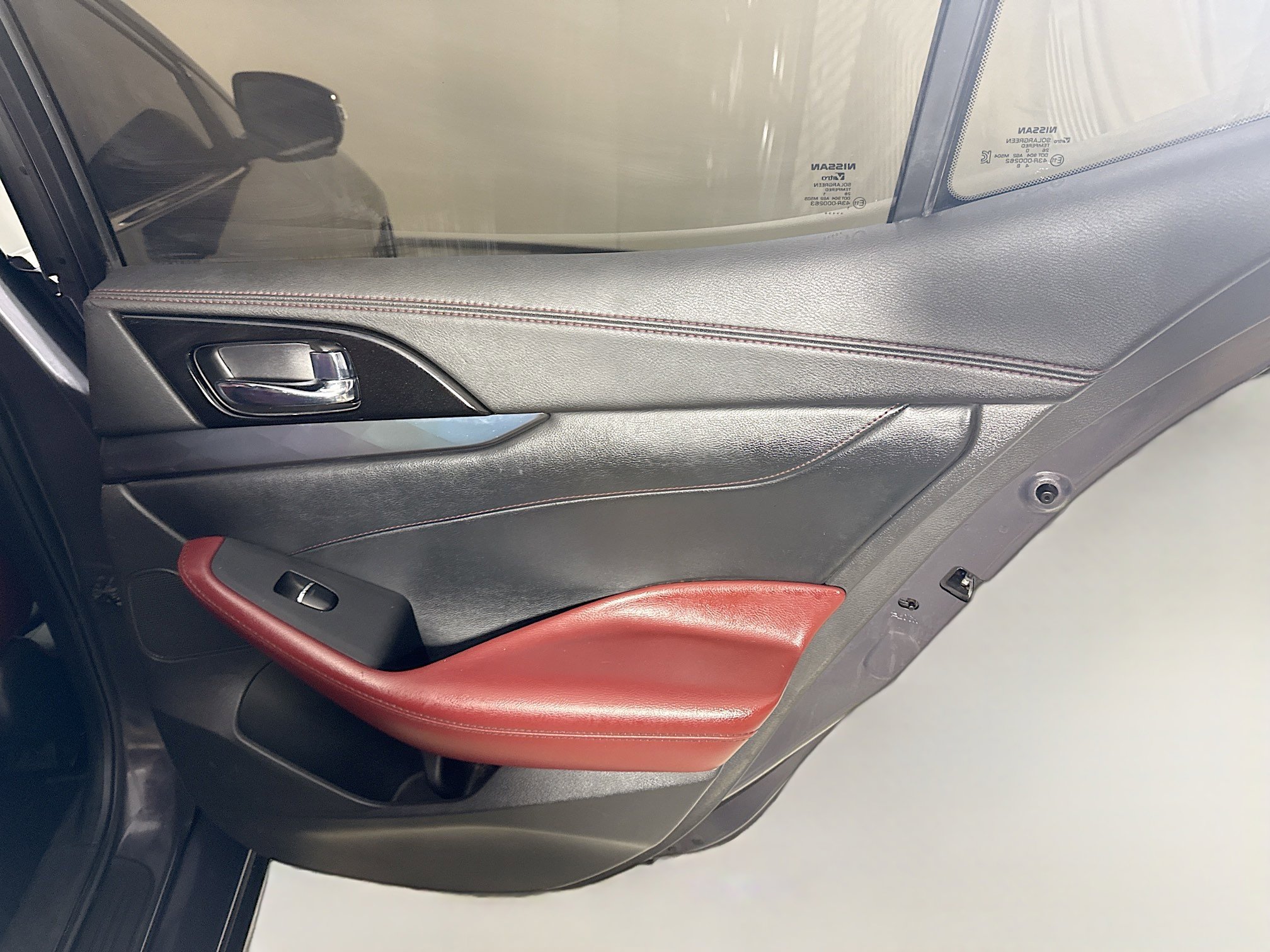 Used 2021 Nissan Maxima Platinum w/ 40th Anniversary Package image 28