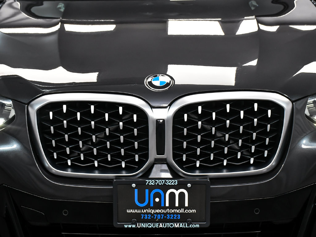 Used 2025 BMW X4 xDrive30i AWD/4WD image 69