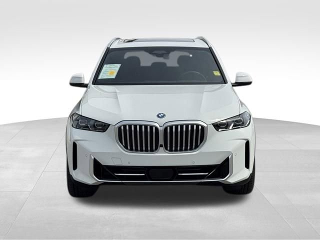Certified 2026 BMW X5 xDrive50e image 13