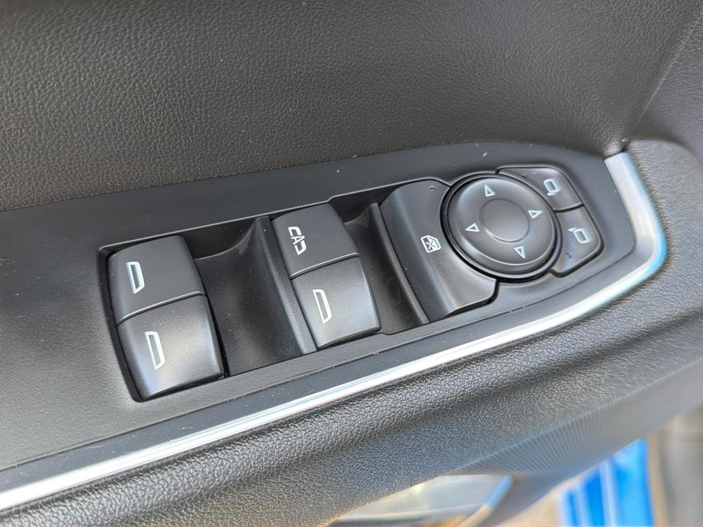 Used 2025 Chevrolet Silverado 1500 LT image 19