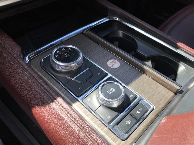 Used 2024 Ford Expedition Limited AWD/4WD image 13