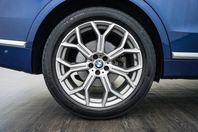 Used 2020 BMW X7 xDrive40i w/ Premium Package AWD/4WD image 45
