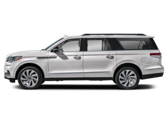 Certified 2024 Lincoln Navigator L Reserve AWD/4WD image 4