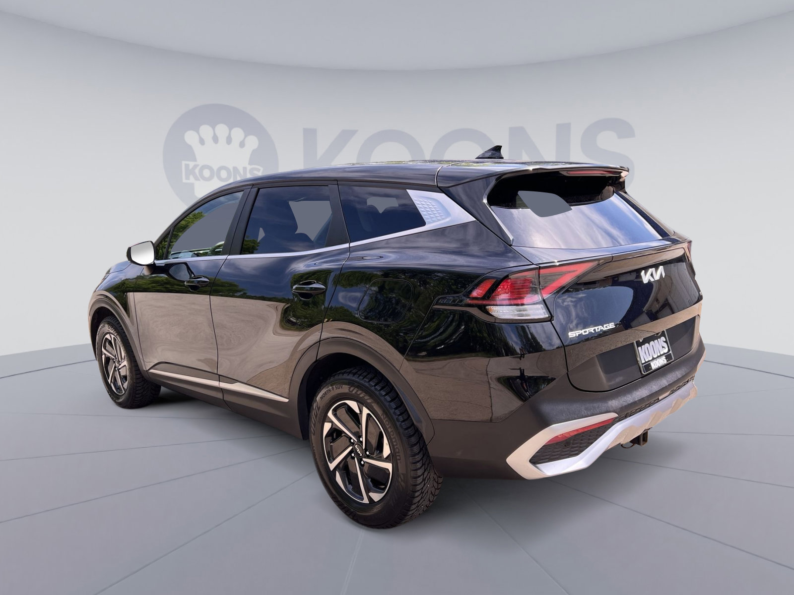 Used 2023 Kia Sportage LX AWD/4WD image 8