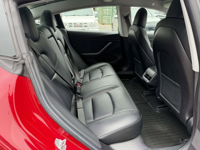 Used 2018 Tesla Model 3 Performance AWD/4WD image 10