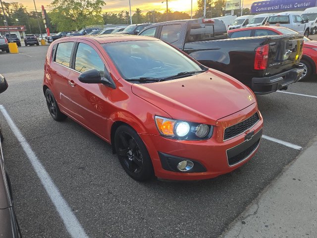 Used 2012 Chevrolet Sonic LTZ FWD image 2