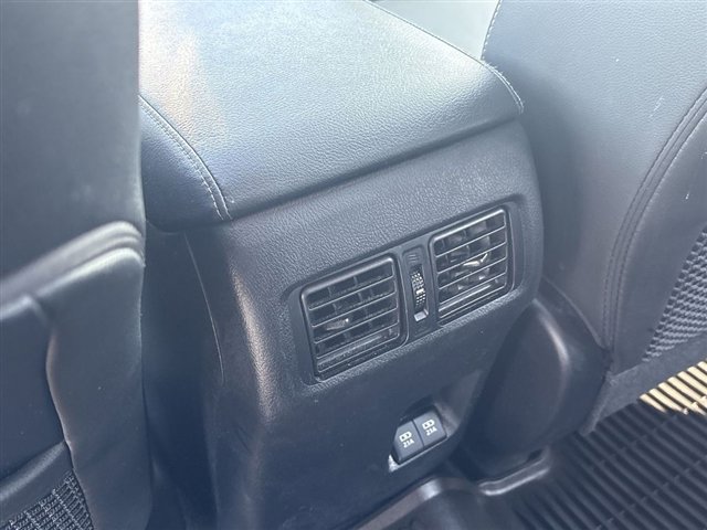 Used 2020 Toyota 4Runner SR5 Premium w/ Moonroof Package AWD/4WD image 22