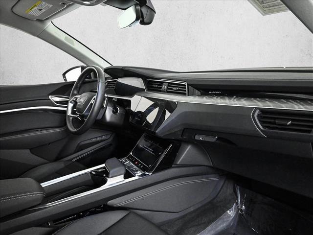 Certified 2024 Audi Q8 e-tron Premium Plus w/ Premium Plus Package image 23