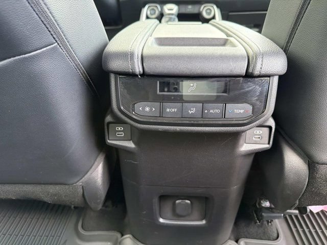 Certified 2025 Toyota Grand Highlander FWD image 22