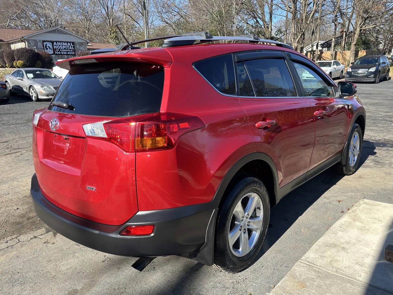 Used 2013 Toyota RAV4 XLE image 4