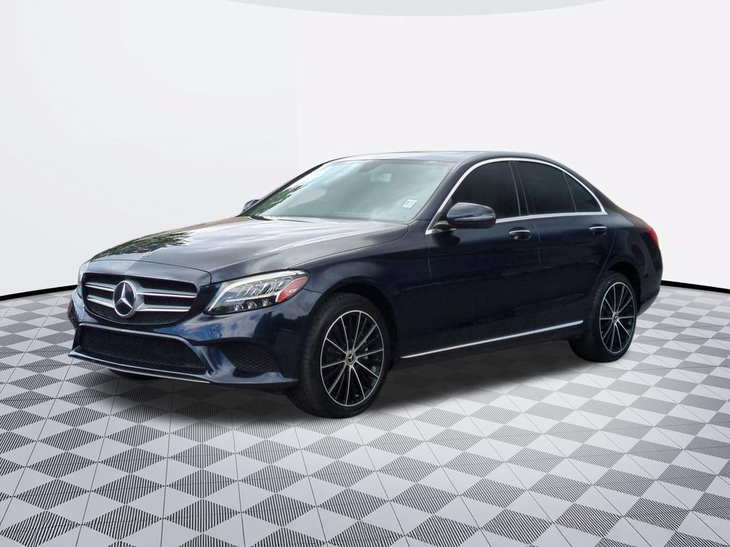 Used 2020 Mercedes-Benz C 300 4MATIC Sedan image 2