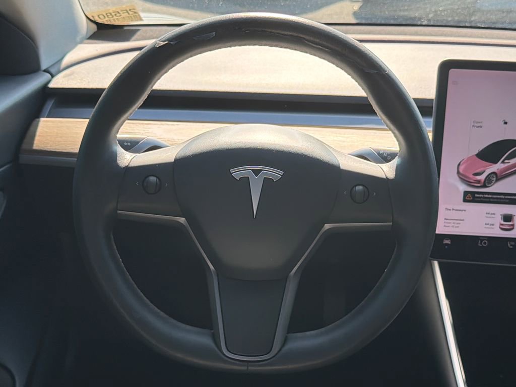Used 2020 Tesla Model 3 Standard Range Plus RWD image 23