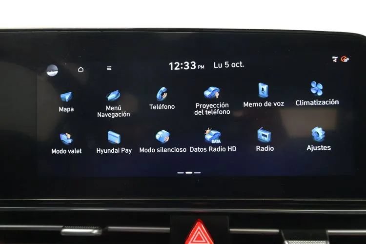 Used 2025 Hyundai Elantra SEL FWD image 28