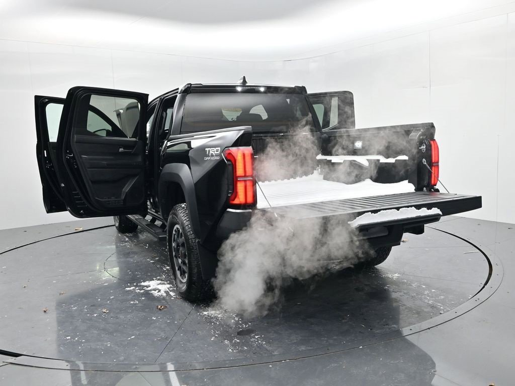 Used 2024 Toyota Tacoma TRD Off-Road image 49