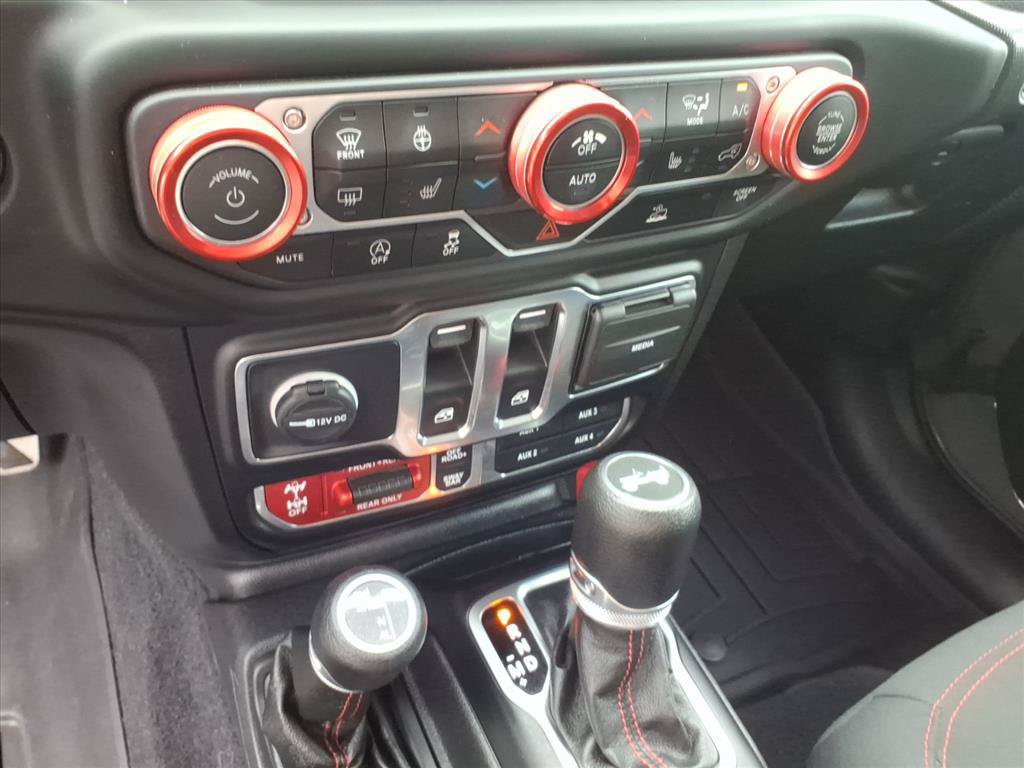 Used 2021 Jeep Wrangler Rubicon w/ Steel Bumper Group AWD/4WD image 28