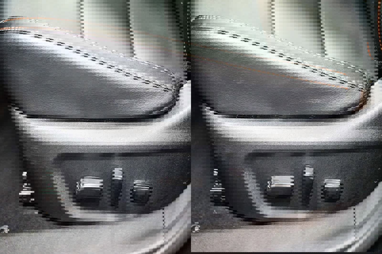 Used 2023 Nissan Sentra SR w/ SR Premium Package image 21