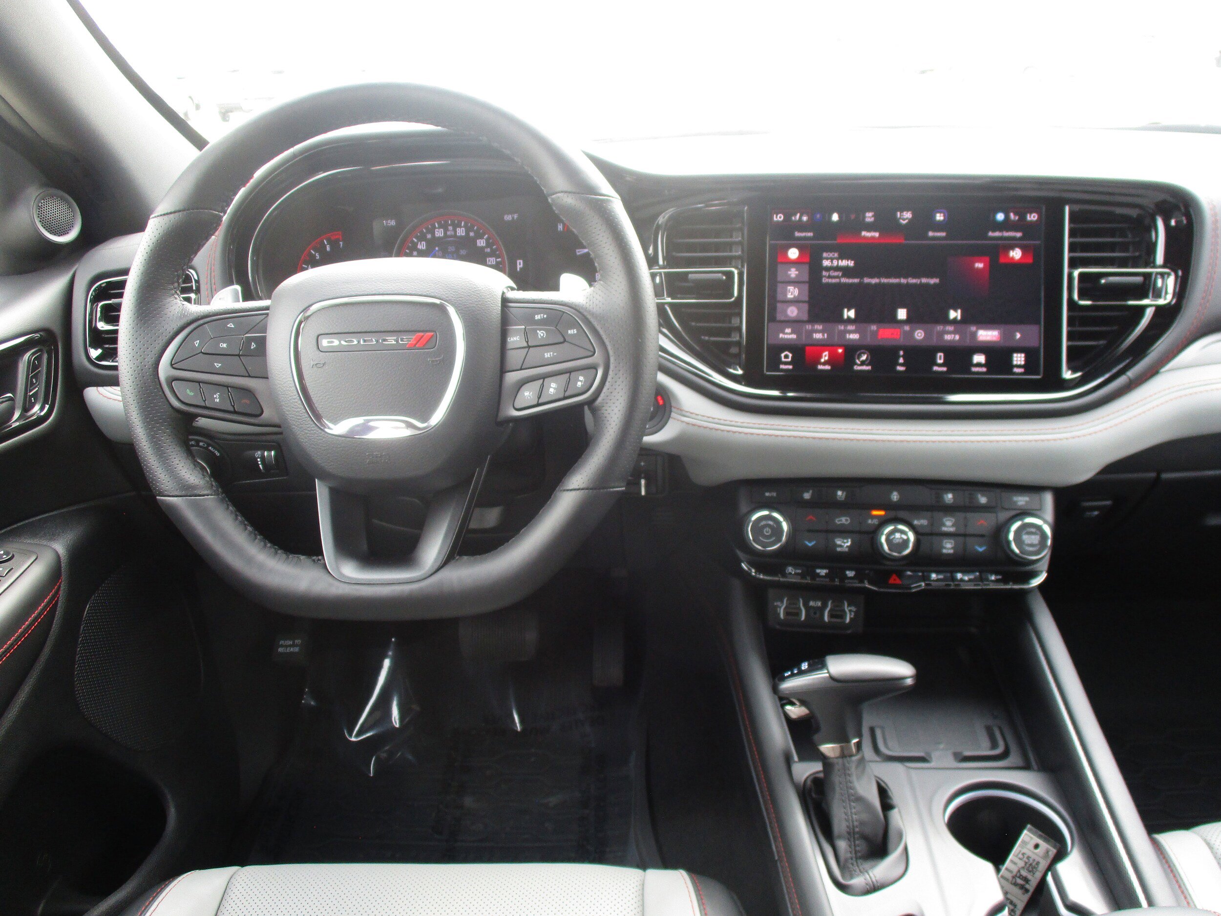 Used 2024 Dodge Durango GT AWD/4WD image 16