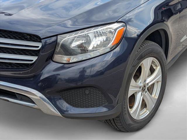 Used 2018 Mercedes-Benz GLC 300 4MATIC image 10
