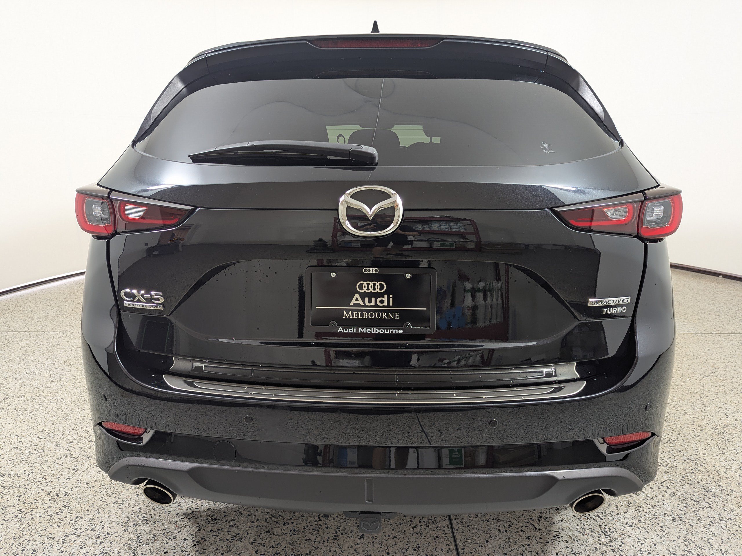 Used 2023 MAZDA CX-5 Signature AWD/4WD image 6